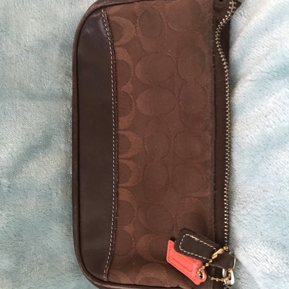 Coach handbag/wristlet - Picture 3 of 5